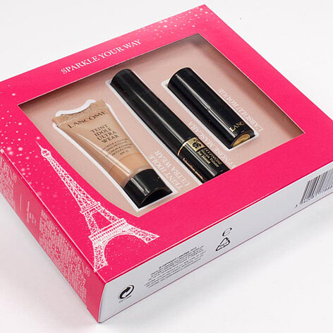 Coffret aus Karton mit Fenster