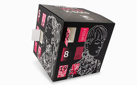 Cube Adventskalender mit 24 Türchen