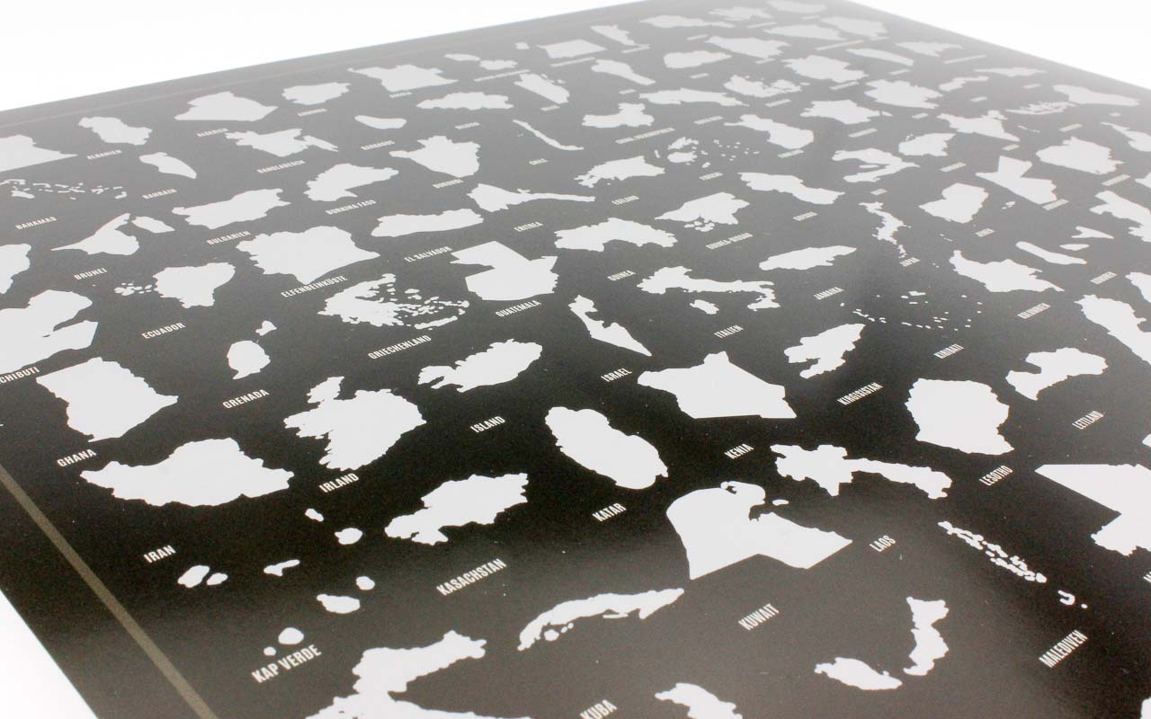 bedruckte Rubbelweltkarte mit Rubbelfarbe Silber