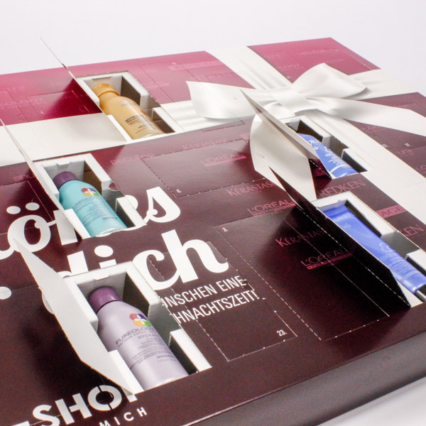 Türchenkalender aus Karton mit Beauty Produkten